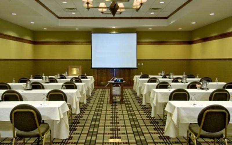 Doubletree By Hilton Libertyville-Mundelein Extérieur photo