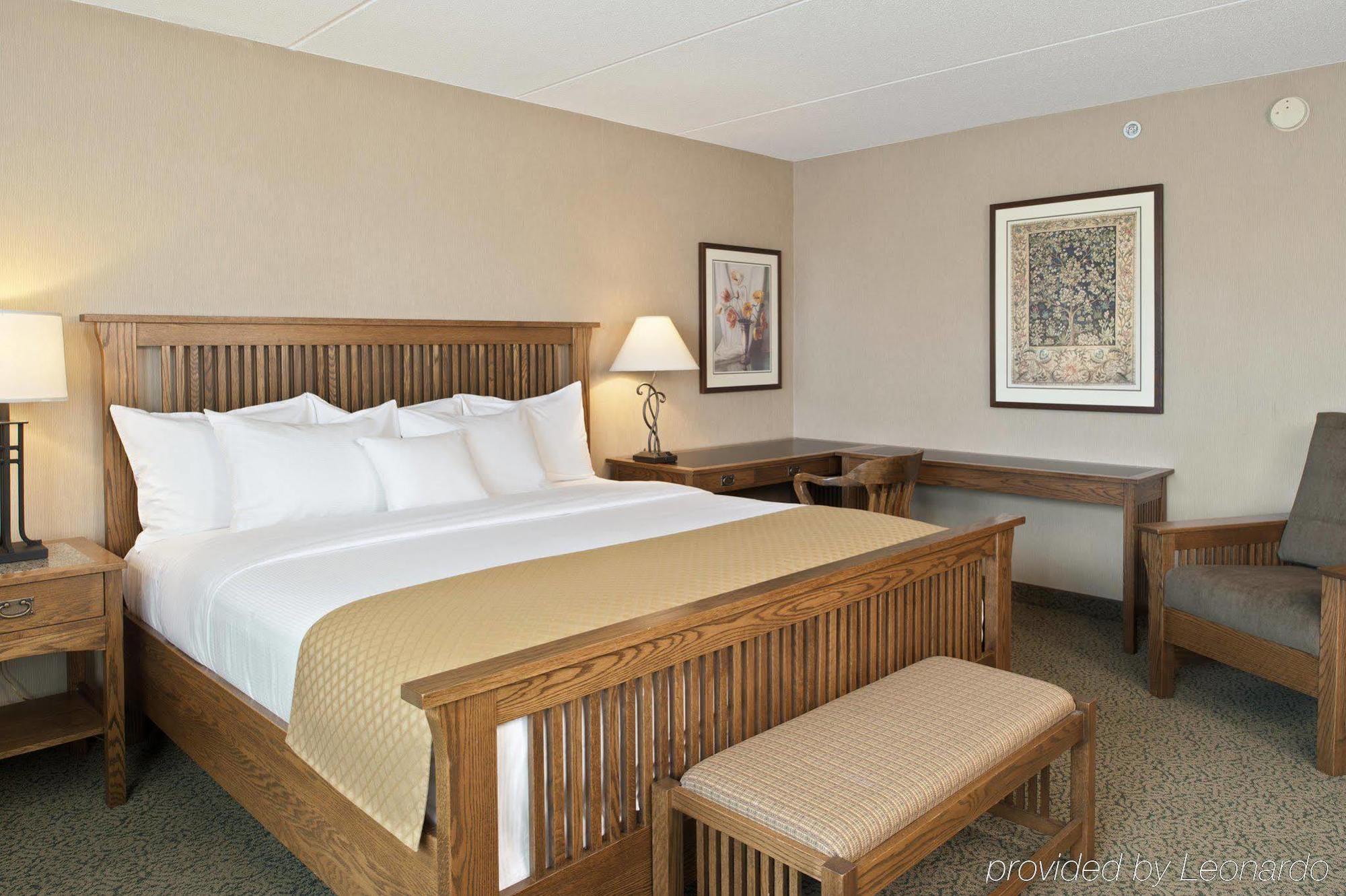 Doubletree By Hilton Libertyville-Mundelein Chambre photo